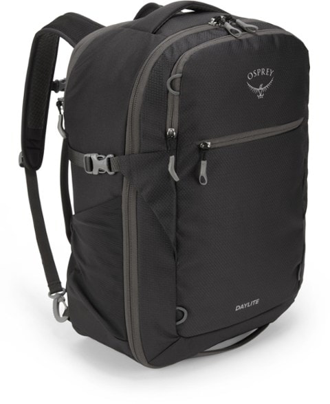 Front view of the Osprey Daylite Jet35 carry-on backpack with spacious main compartment